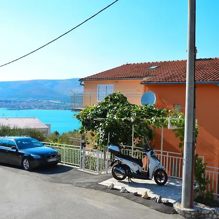Mandaric Trogir