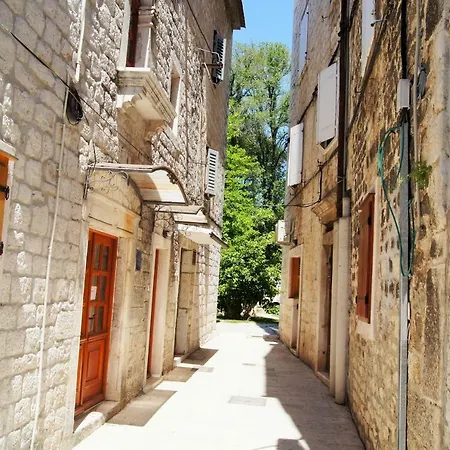 Apartment Mandaric *