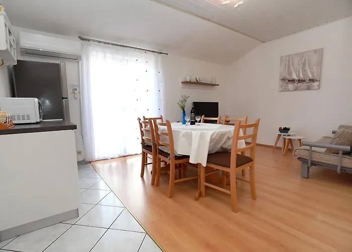 Mandaric Lägenhet *