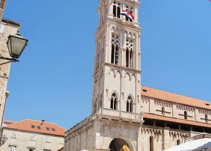 Mandaric Lägenhet Trogir